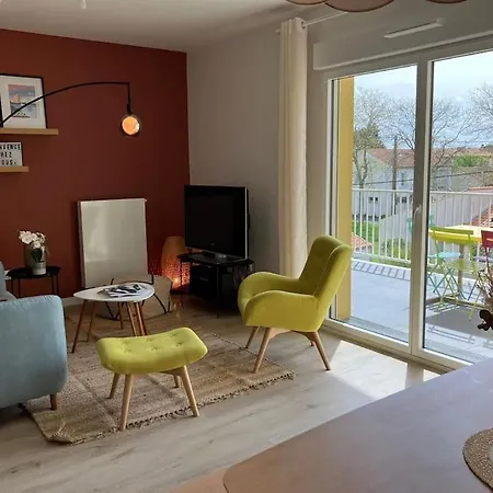 Grand Duplex Lumineux/terrasse+parking-la Rochelle * La Rochelle (Charente-Maritime)
